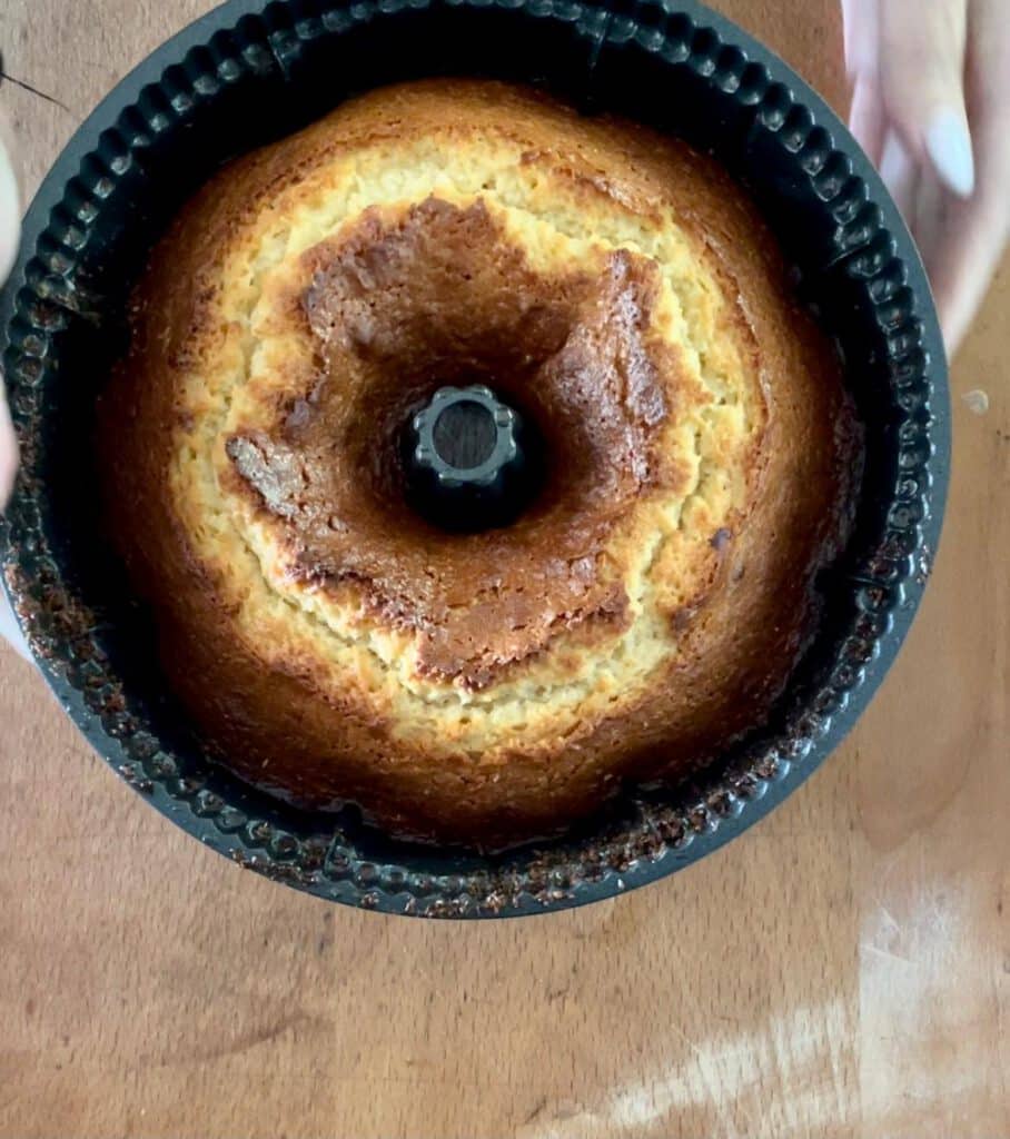 עוגת דבש וקוקוס רכה פרווה