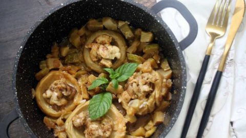 תחתיות ארטישוק ממולאות בפרגיות