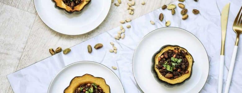 דלעת ערמונים במילוי בשר וצנוברים