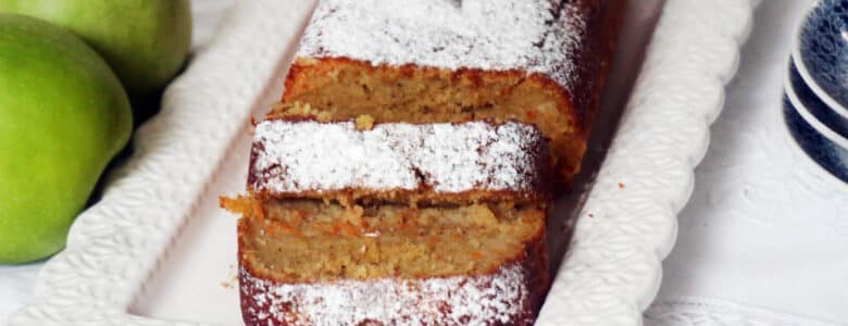 עוגת תפוחים וגזר מקמח כוסמין