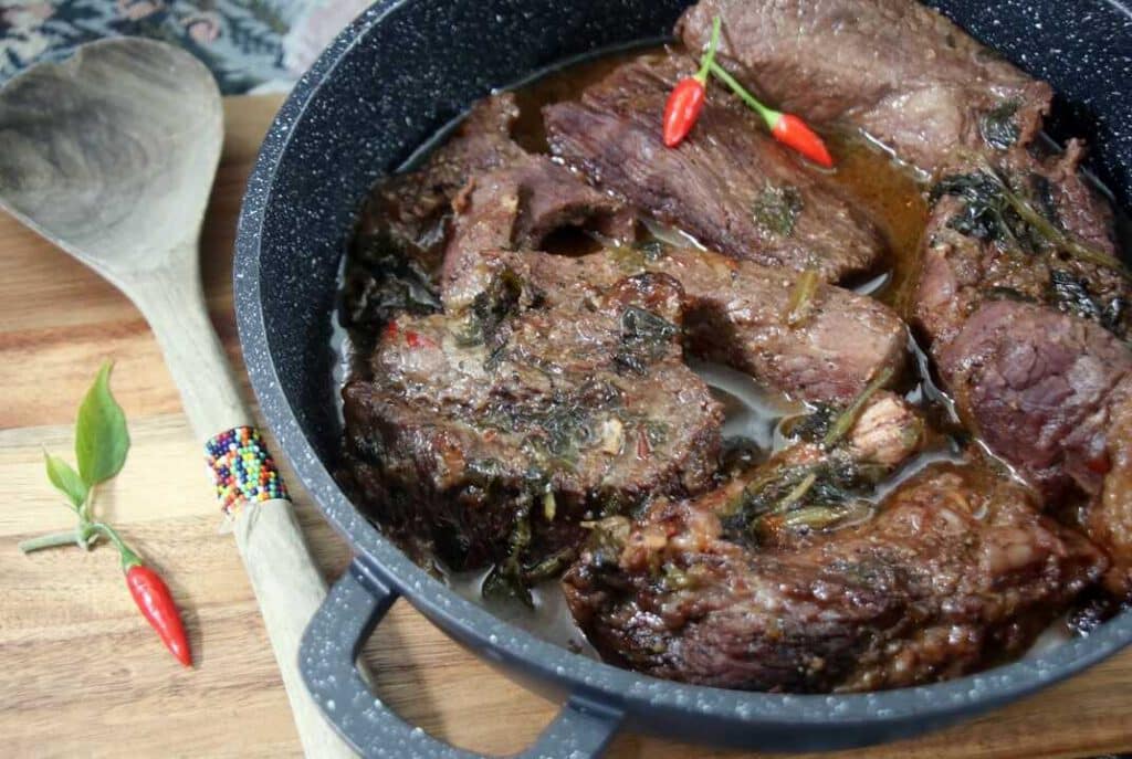 תבשיל אסאדו עם יין