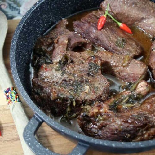 תבשיל אסאדו עם יין