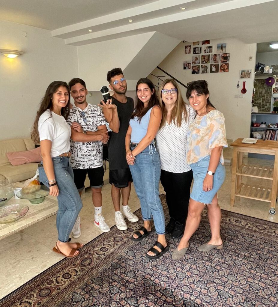 חלה לשבת עם זיתים