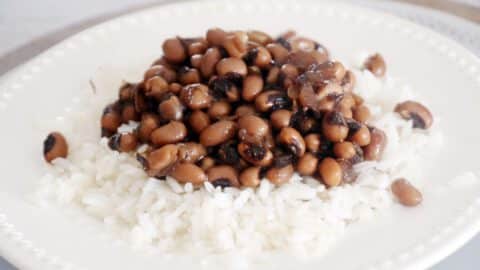 לוביה יבשה מבושלת מהמטבח הספרדי