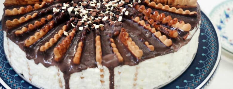 עוגת ביסקוויטים חגיגית במיוחד