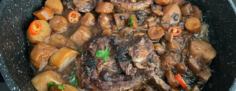 תבשיל קדירה לצוואר טלה