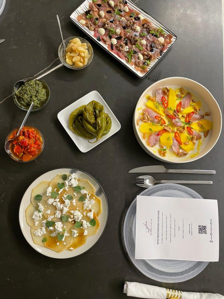 סלט ירוקים עם הפתעות