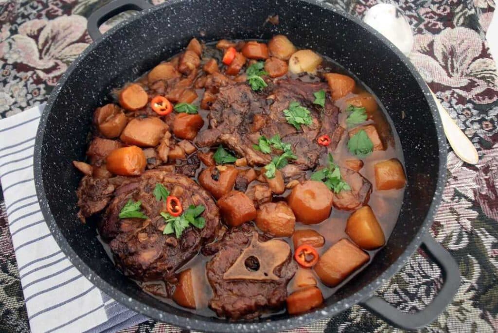 תבשיל קדירה לצוואר טלה