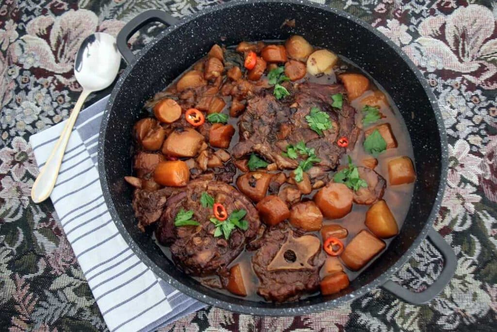 תבשיל קדירה לצוואר טלה