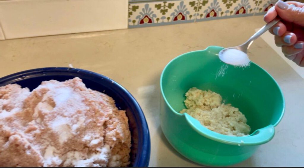 קובה מטוגן ממולא בשר טחון