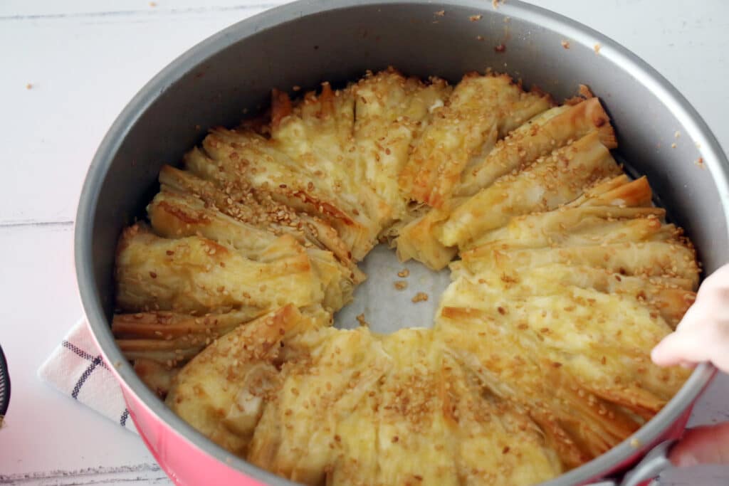 מניפות בורקס גבינות מעלי פילו