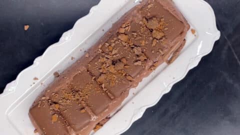 עוגת טיםטם וקרם שוקולד