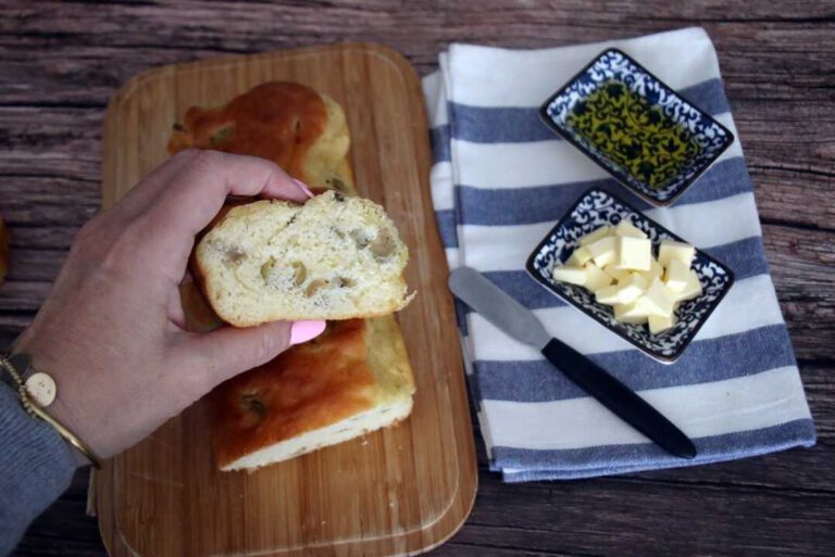 לחם זיתים מהיר הכנה