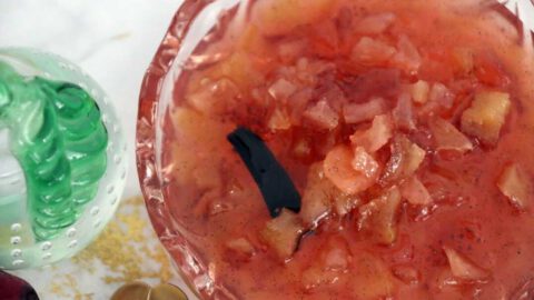 ריבת אגסים וניל ותות שדה