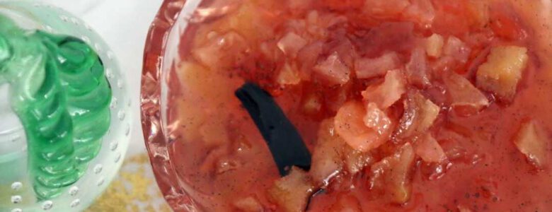 ריבת אגסים וניל ותות שדה