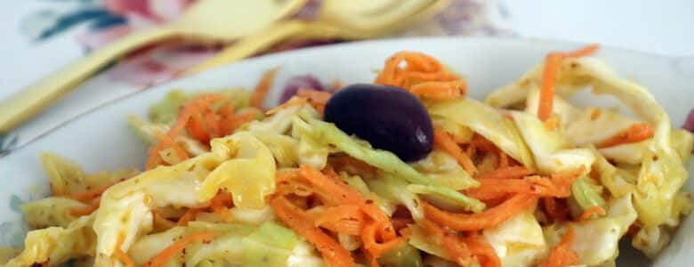 סלט כרוב עם גזר מיוחד