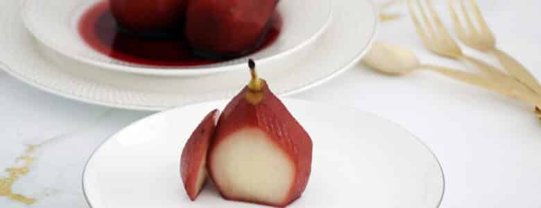 מתכון לאגסים מבושלים ביין אדום