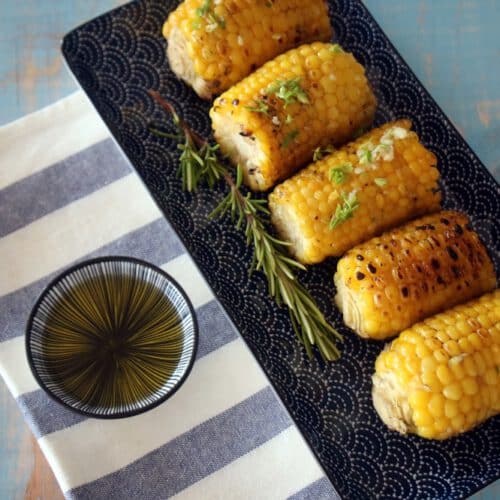 קלחי תירס על האש