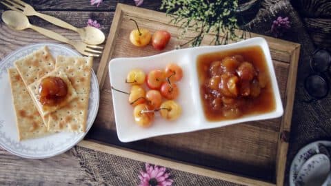 ריבת דובדבנים צהובים בייתית