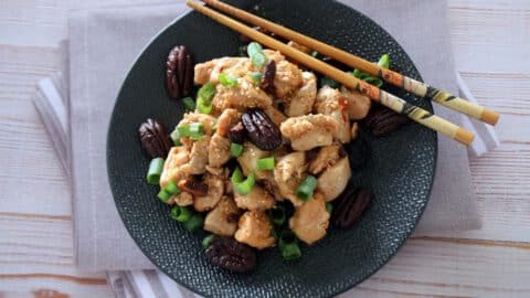 חזה עוף עם פקאן כמו במסעדות