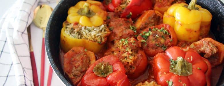 ירקות ממולאים ברוטב עגבניות טעים אש!