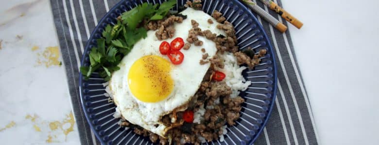 פאד קפאו בשר מוקפץ אסייתי