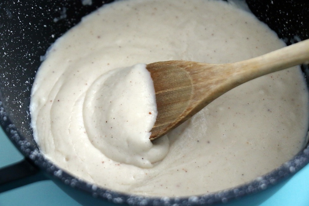 מתכון לרוטב בשמל מושלם בעשר דקות