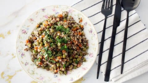תבשיל קינואה עם ירקות ללא גלוטן