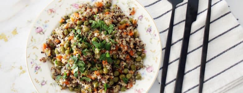 תבשיל קינואה עם ירקות ללא גלוטן
