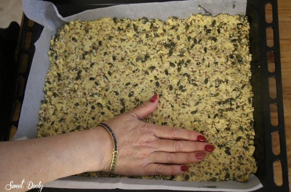 מתכון לקרקרים לפסח ללא גלוטן