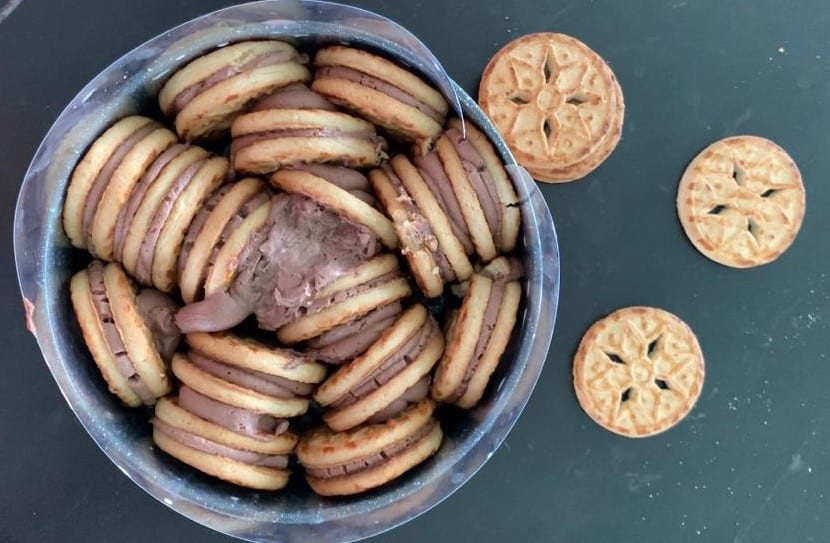 עוגת ביסקוויטים לפסח מיוחדת במינה