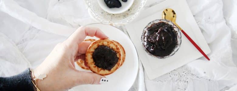 ריבת פובידל משזיפים שחורים מיובשים