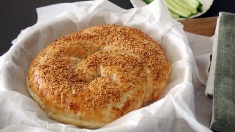 בורקס גבינה שמכינים בעשרים דקות