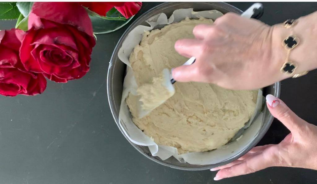 עוגת גבינה פירורים אפויה חלומית