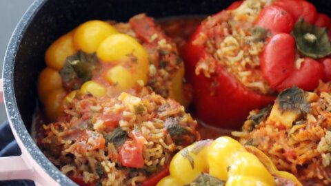 פלפל ממולא צמחוני בתנור