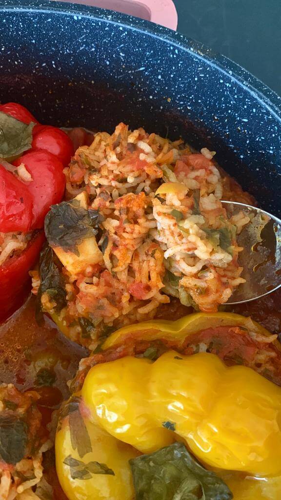 פלפל ממולא צמחוני בתנור