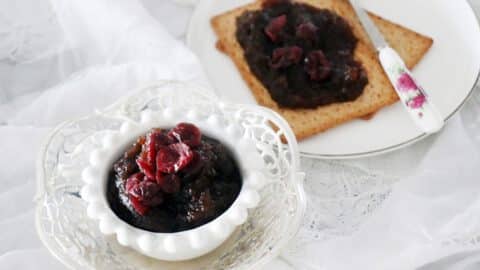 ריבת חמוציות קלה להכנה מחמוציות יבשות