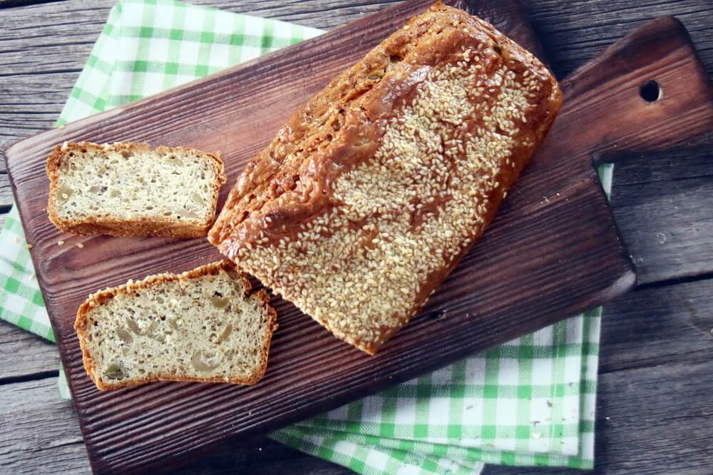 לחם טחינה עם זיתים ללא גלוטן