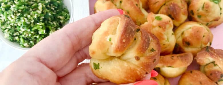 שבלולי שום ועשבי תיבול בעשר דקות