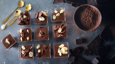 מוס שוקולד טבעוני חגיגי לחג