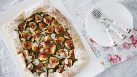 גאלט תאנים עם קרם פיסטוק