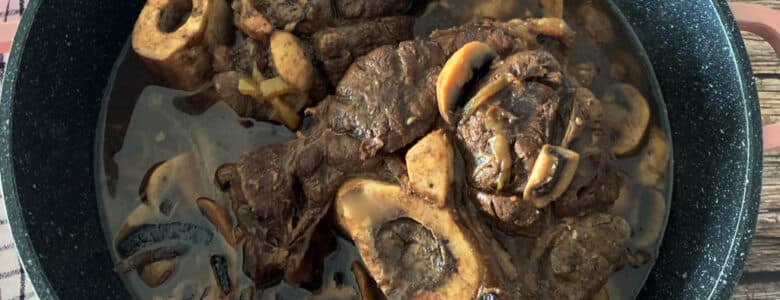 תבשיל אוסובוקו עם פטריות ביין