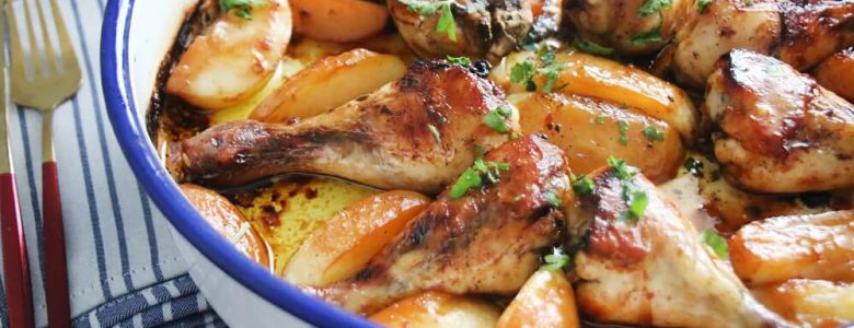 עוף ותפוחי אדמה בתנור עם דבש וסויה