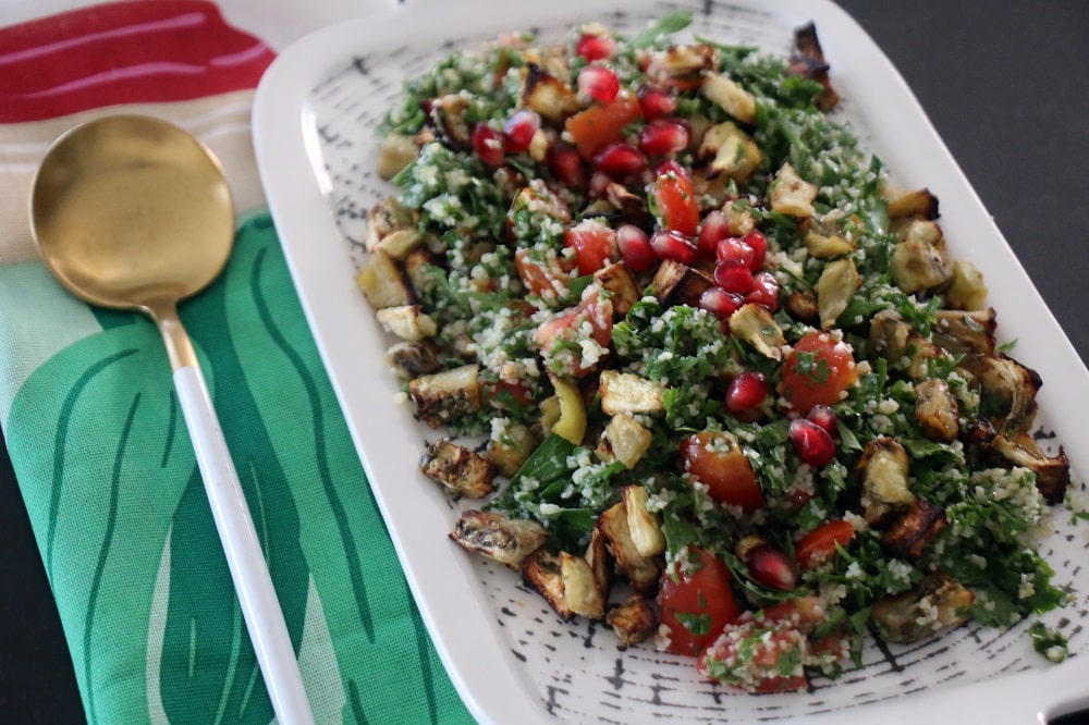 סלט טאבולה עם חצילים