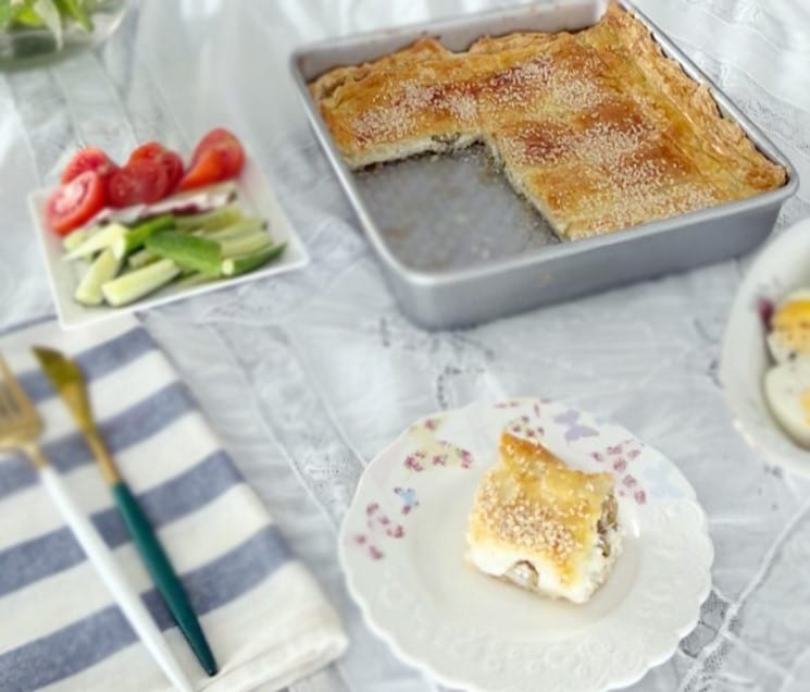 בורקס גבינה עם זיתים