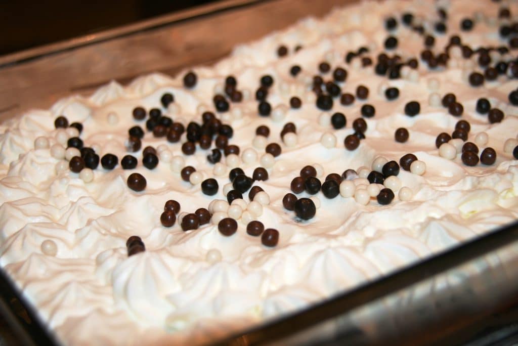 עוגת 3 שכבות מושחתת במיוחד