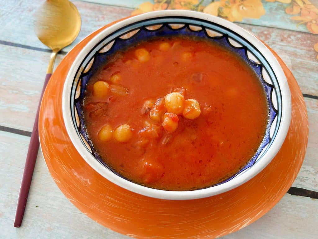 מרק עגבניות עם ניוקי