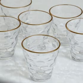 12 כוסות מזכוכית עם פס זהב במבצע!
