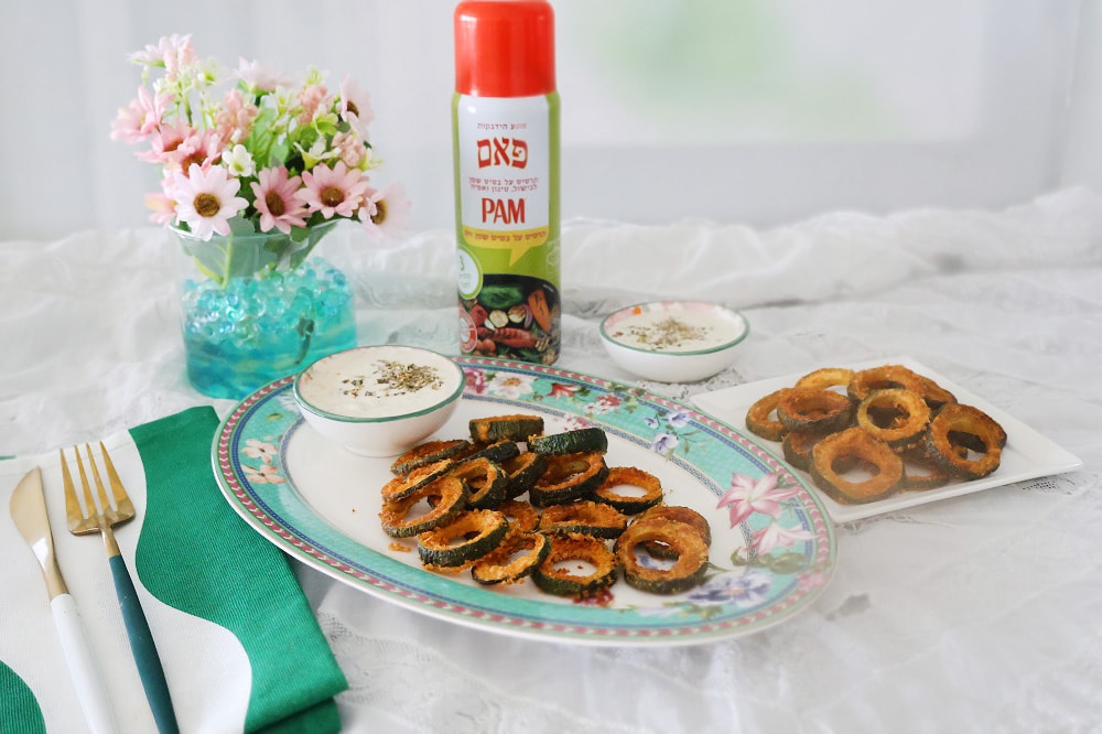 פרוסות זוקיני ופרמז'ן בתנור 