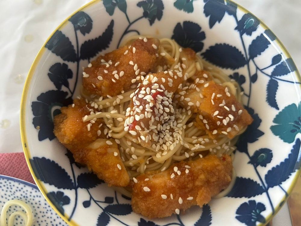 שניצל מטוגן ברוטב אסייתי